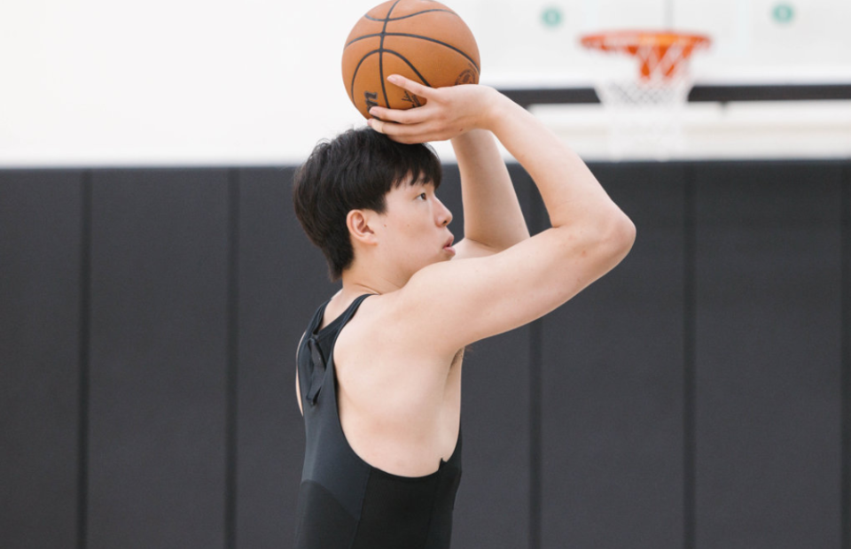 存在巨大的 存在巨大的